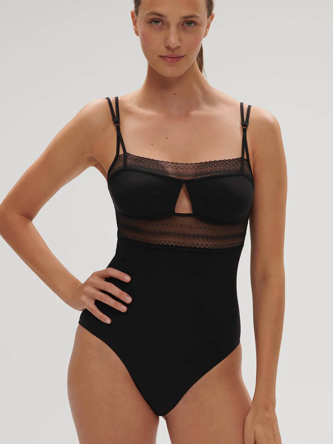 Pia Bodysuit - Black