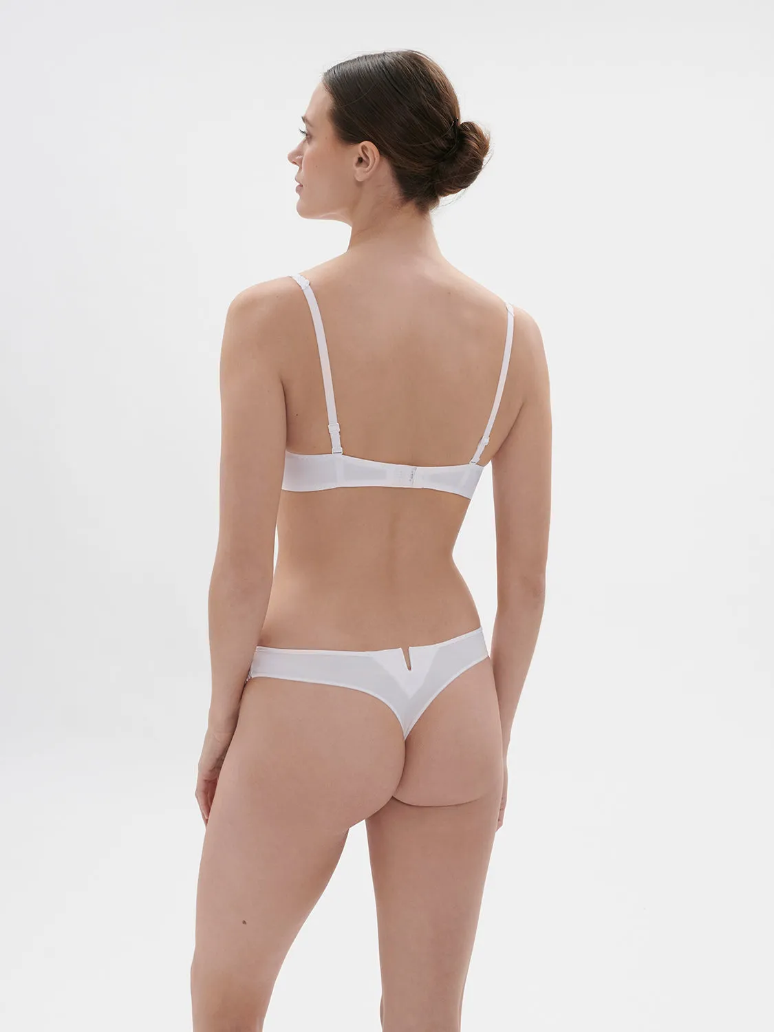 Saga Sheer Demi - White