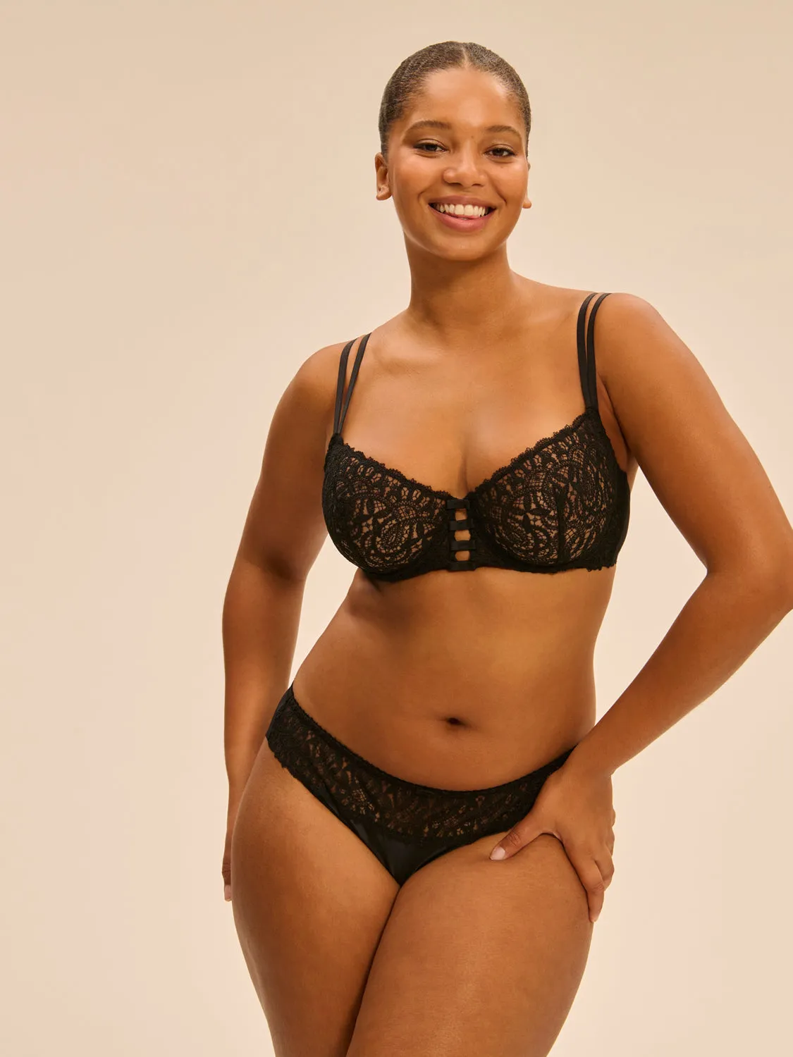 Symphonie Sheer Demi- Black