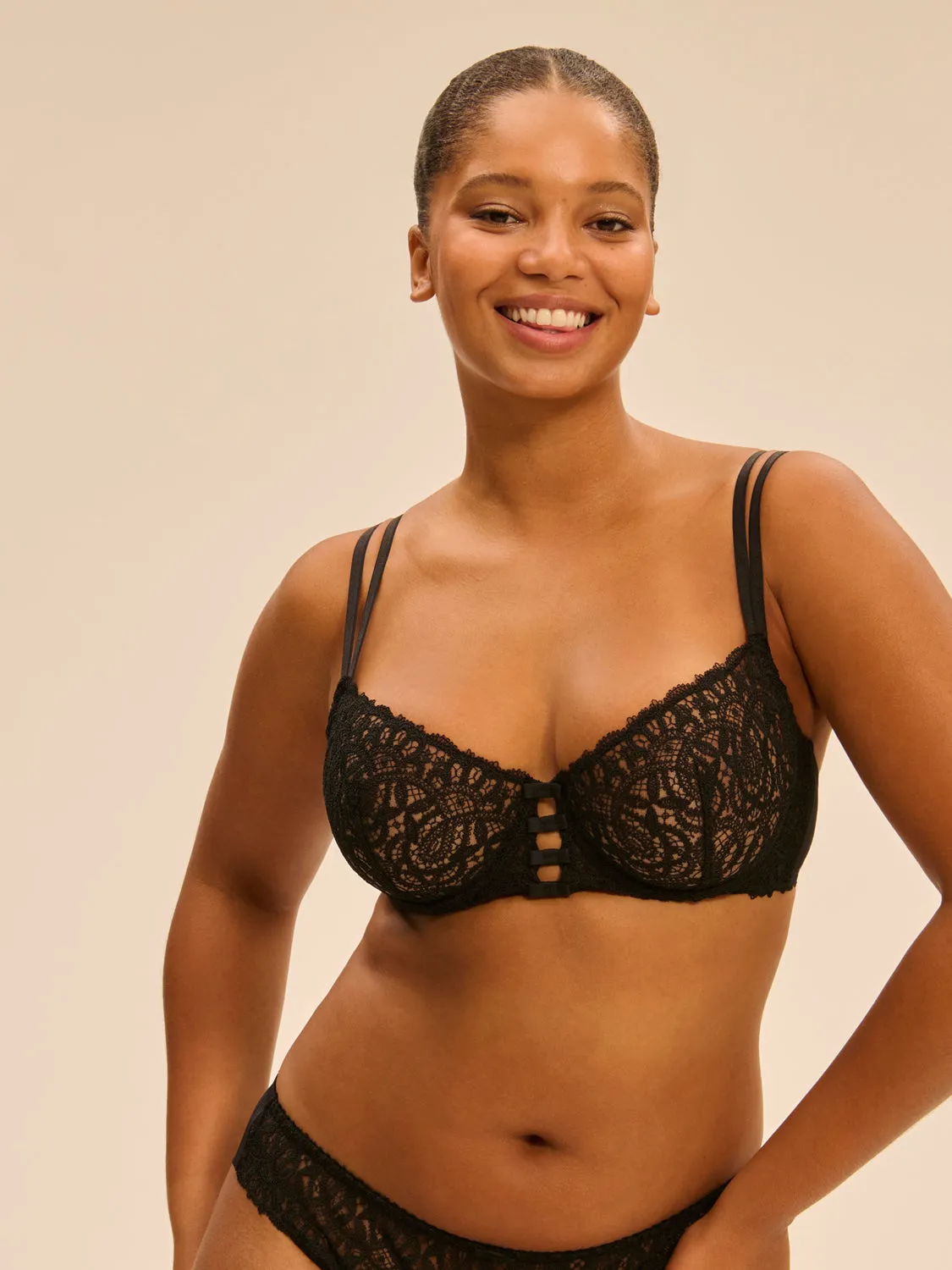 Symphonie Sheer Demi- Black